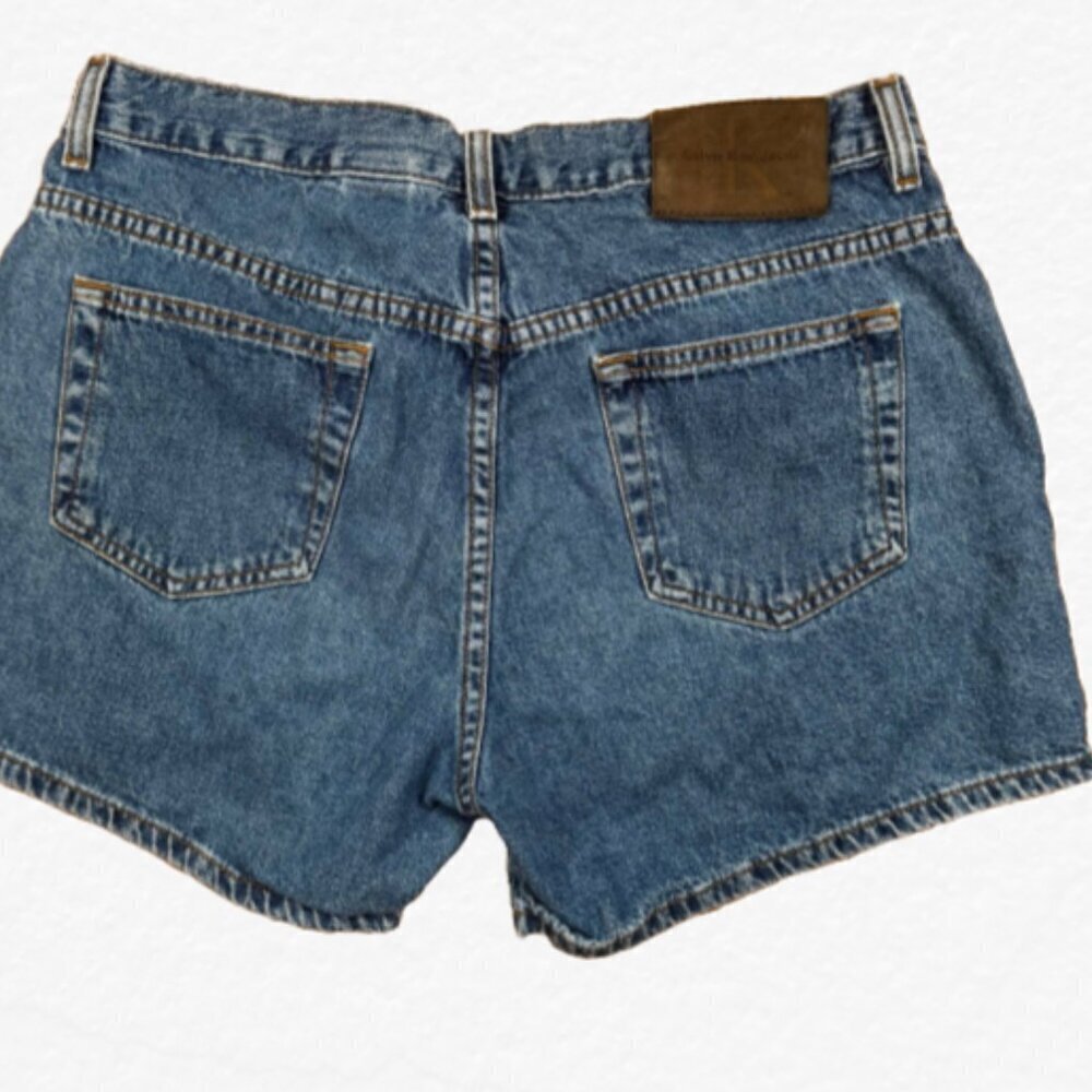 Calvin Klein Jeans Classic Blue Women's Jean Shorts Y2K - Picture 2 of 4